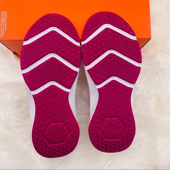 Nike Air Zoom Elevate - Picture 4 of 6